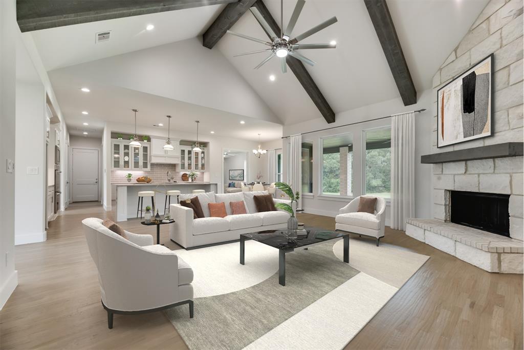 1044 Hidden Oaks Drive