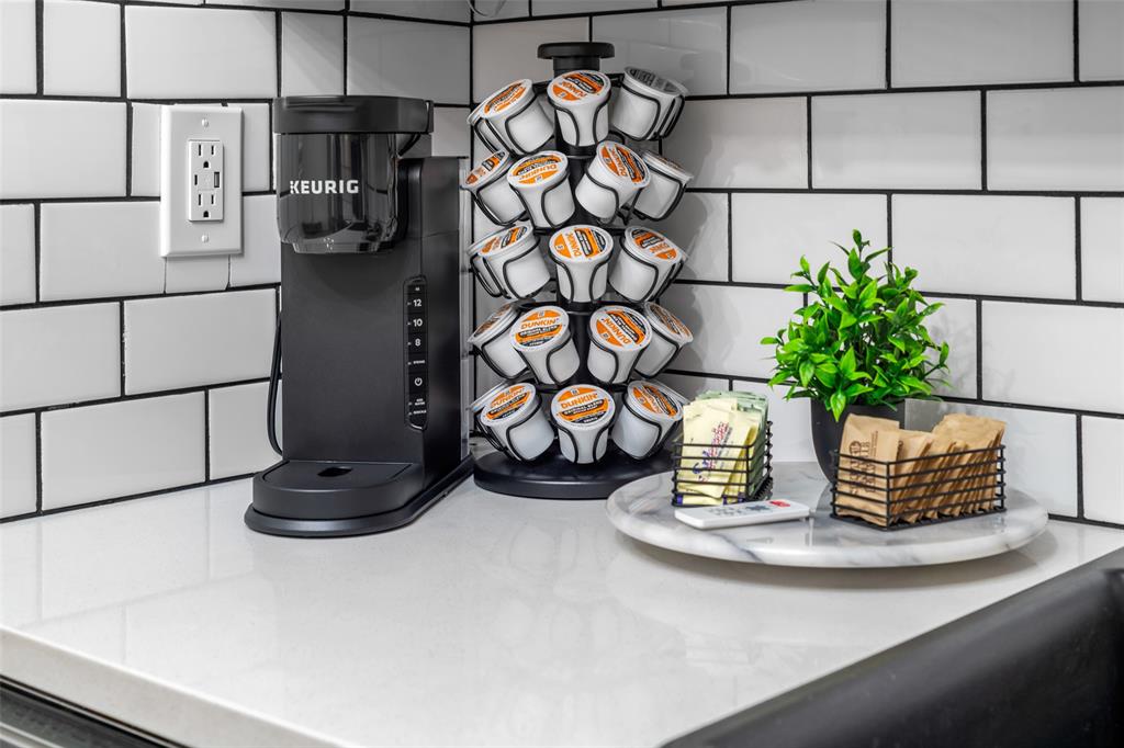 Crestbluff Condo - Residential