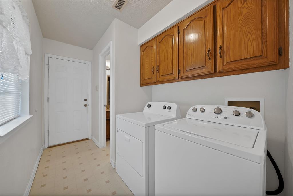 Shadow Wood Estate - Residential