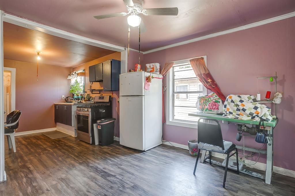 Ellis M G Add - Residential