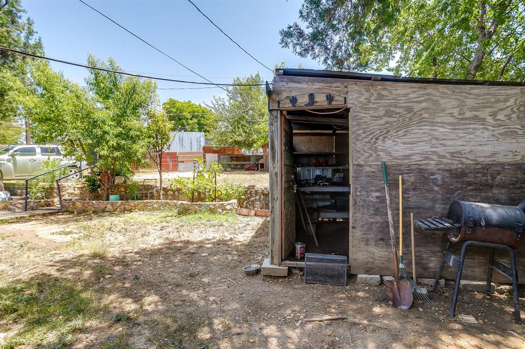 Ellis M G Add - Residential