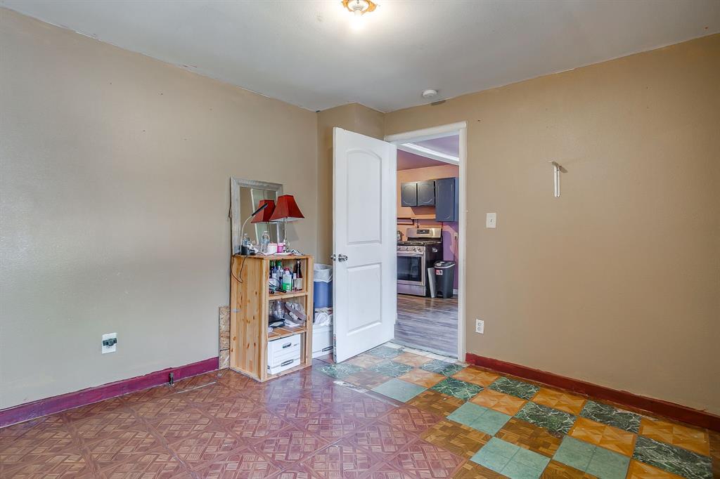 Ellis M G Add - Residential