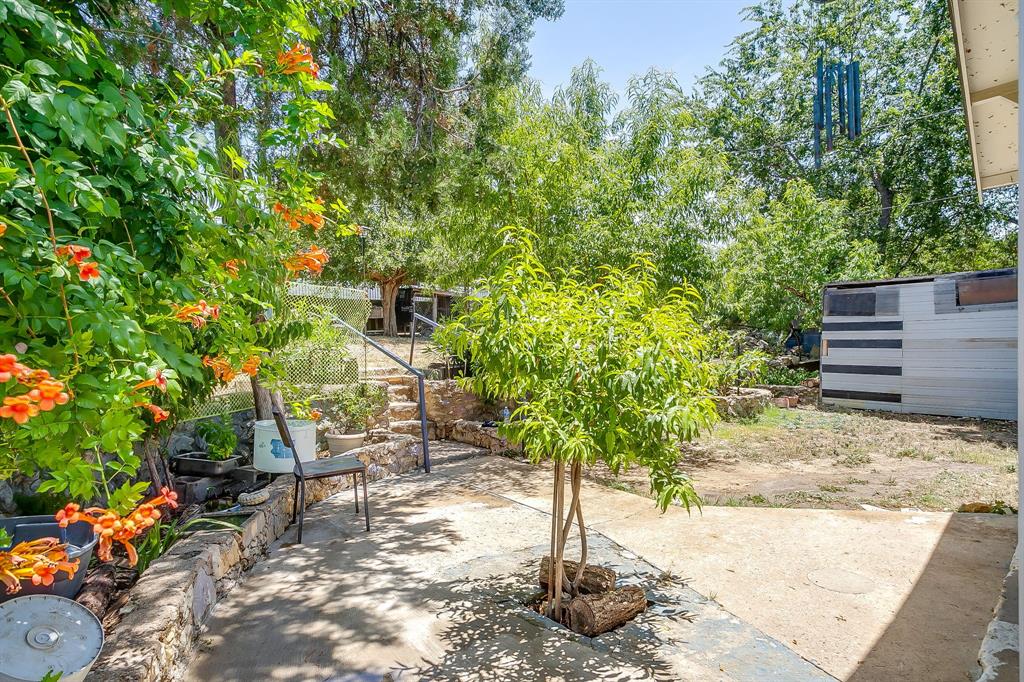 Ellis M G Add - Residential