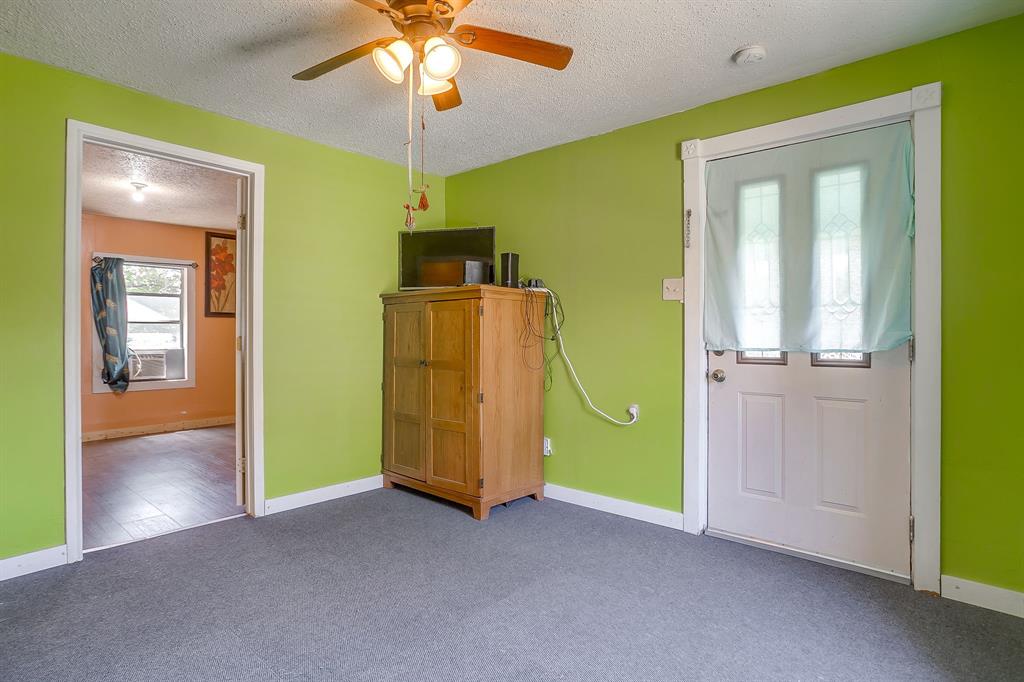 Ellis M G Add - Residential