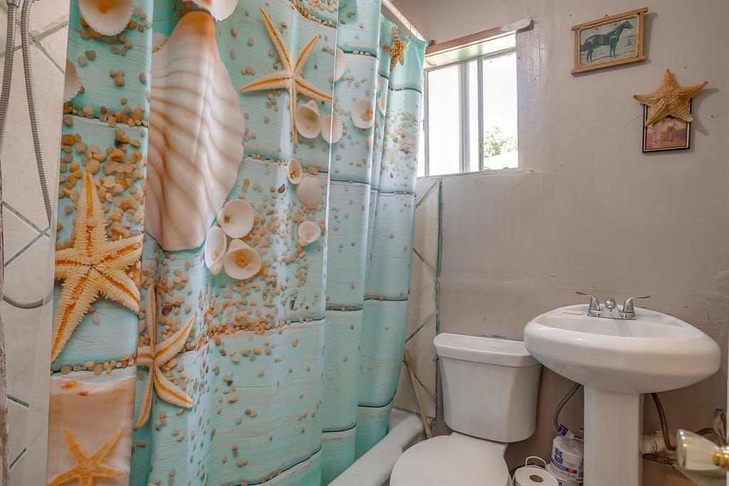 Ellis M G Add - Residential