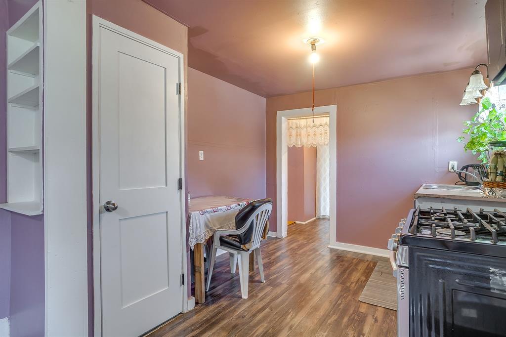 Ellis M G Add - Residential