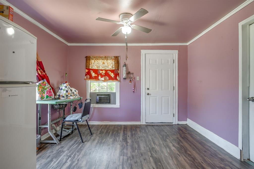 Ellis M G Add - Residential