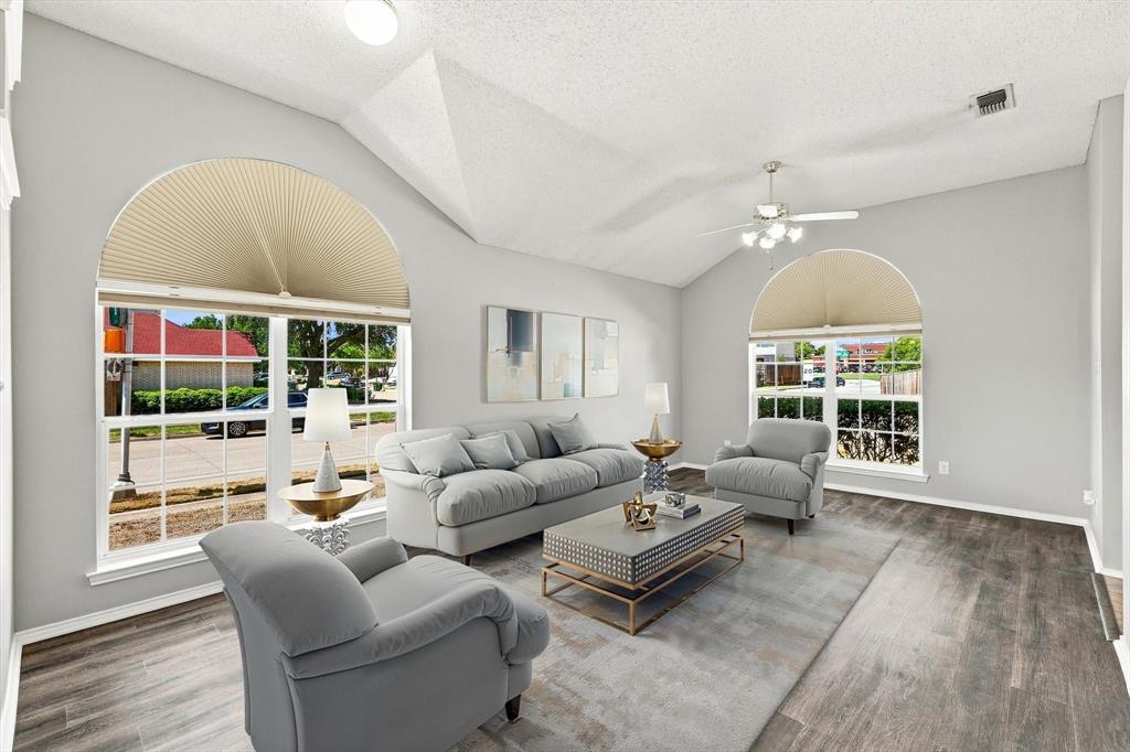 8900 San Joaquin Trail