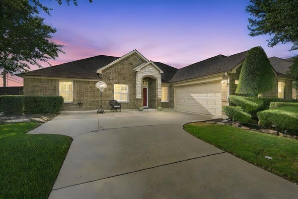 501 BRANCHWOOD DR, MIDLOTHIAN, TX 76065 - Image 4336abd5f79cefc5b005d367f782bfd0/945410962