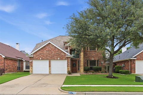 Tiny photo for 6974 Shoreview Dr, Grand Prairie, TX 75054 (MLS # 21340404)