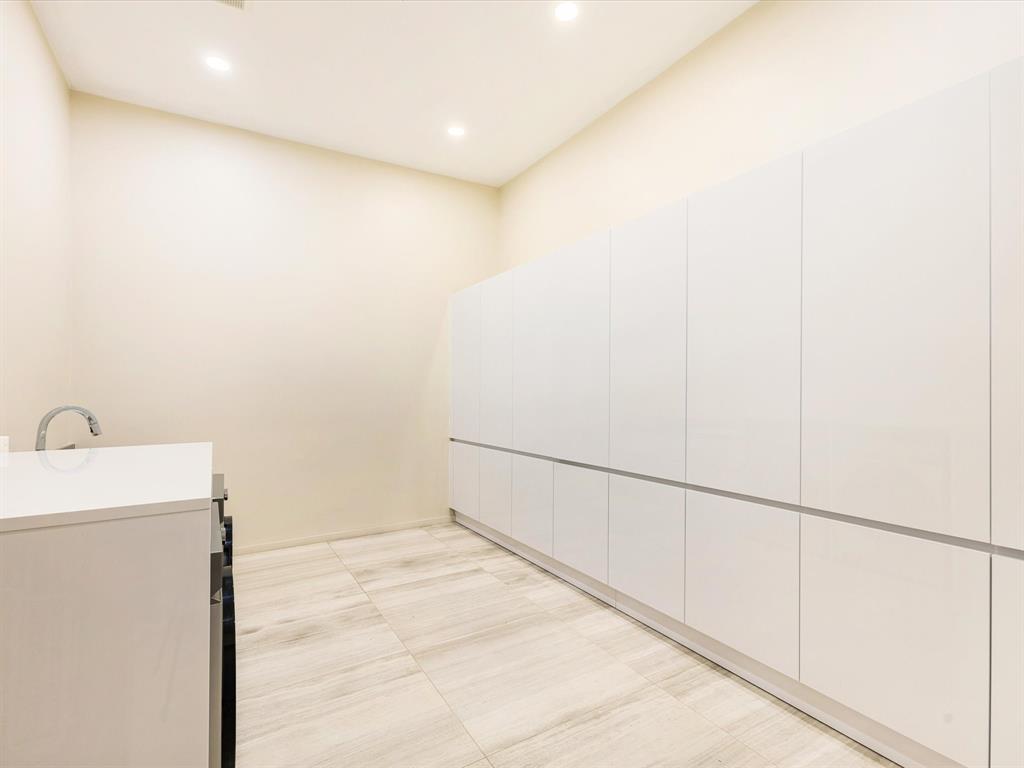 Benjamin Merrell Surv Abs #933 - Residential