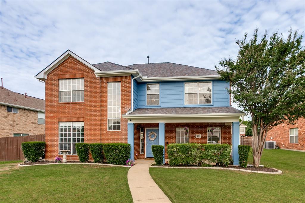 1209 Wilshire Court