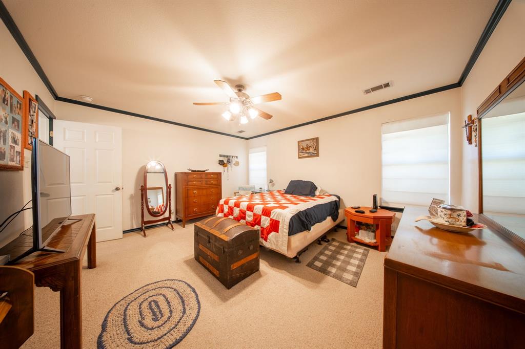 Winding Oaks - Residential