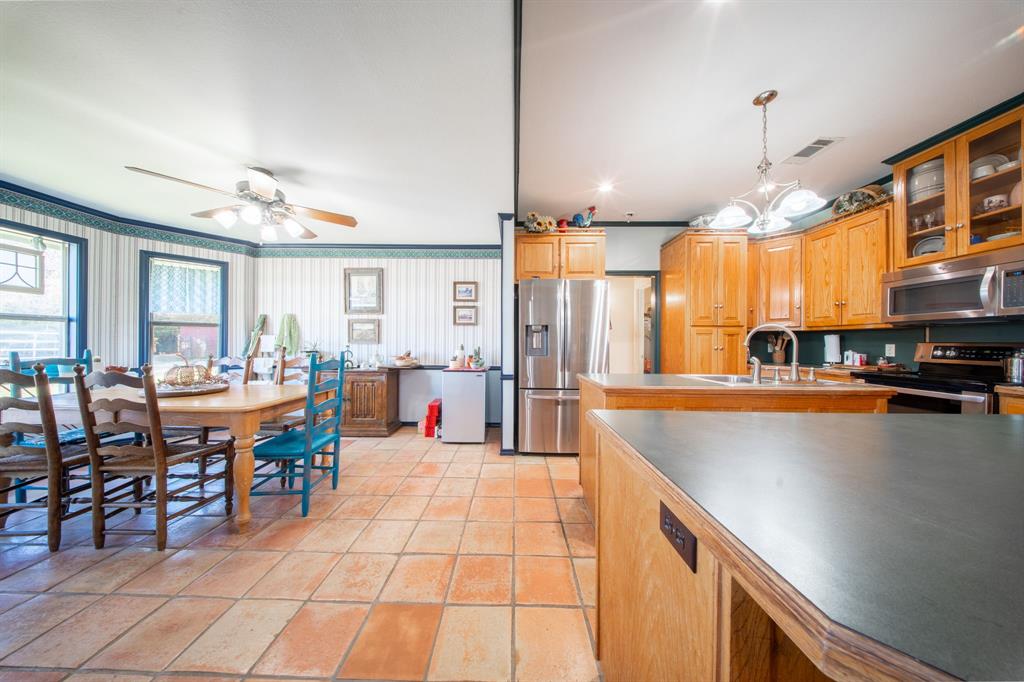 Winding Oaks - Residential