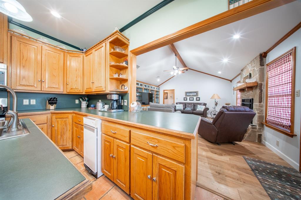 Winding Oaks - Residential