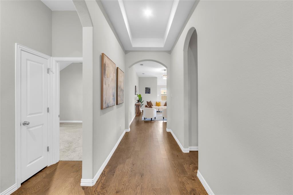 453 Letara Vista Drive