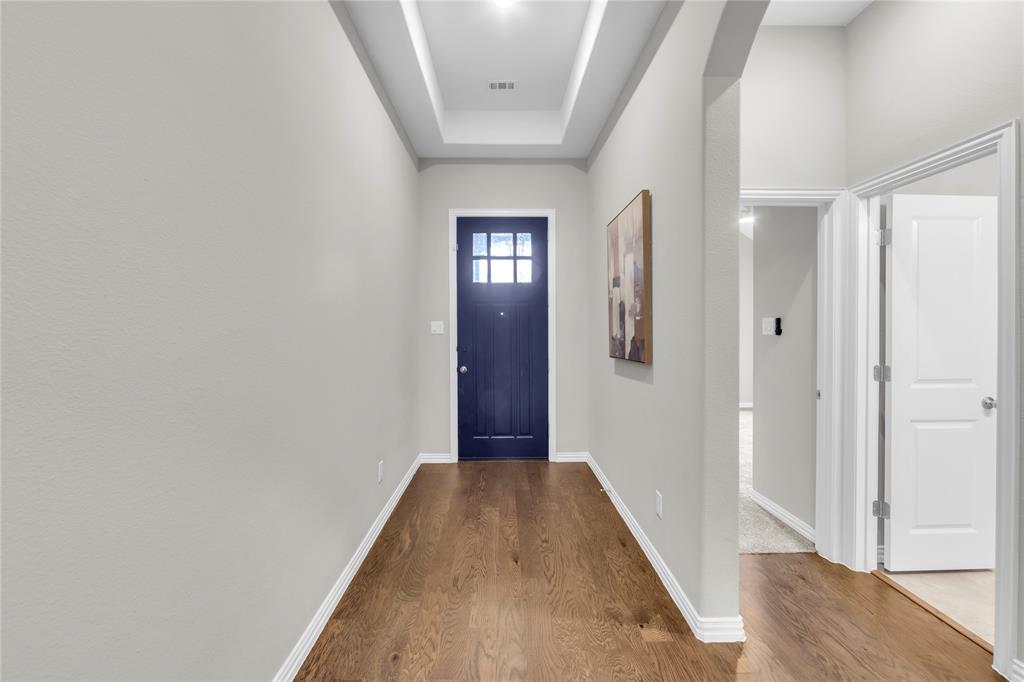 453 Letara Vista Drive