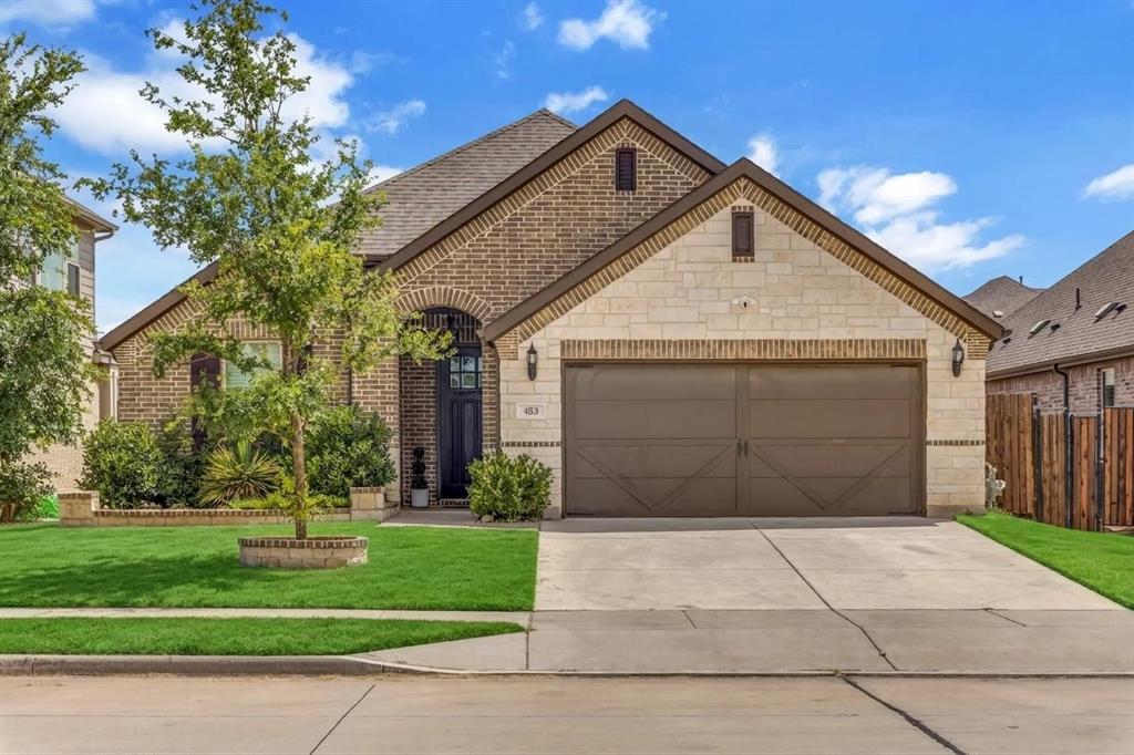 453 Letara Vista Drive