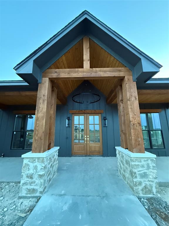 253 Grassy Way