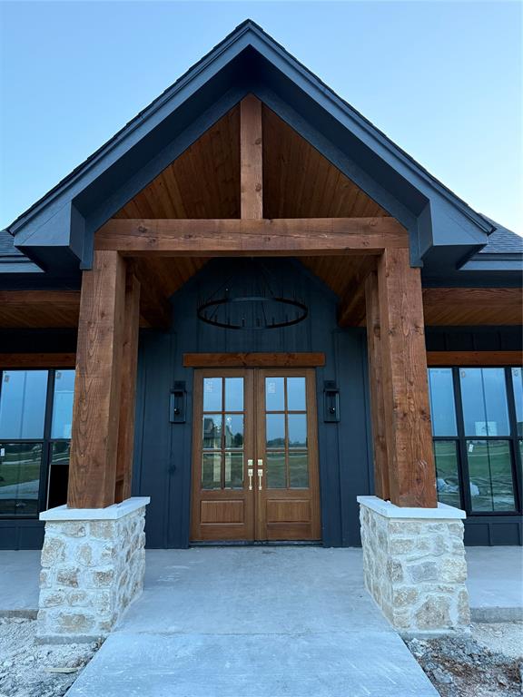253 Grassy Way