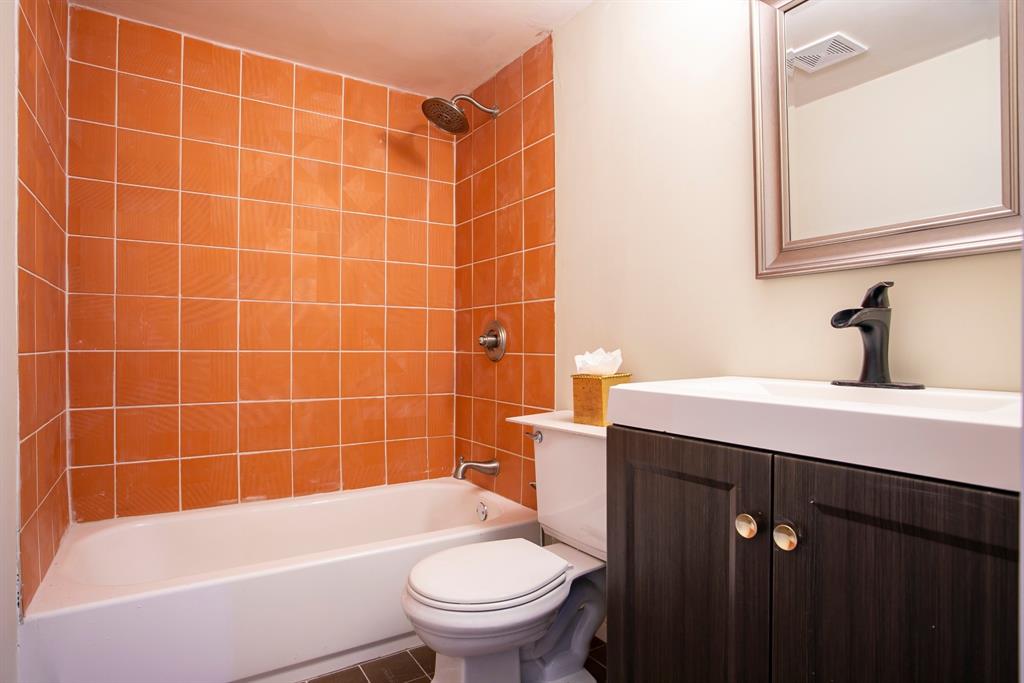 Northwood Hills 01 - Residential Lease