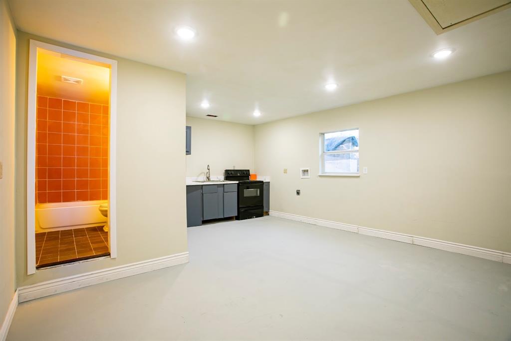 Northwood Hills 01 - Residential Lease