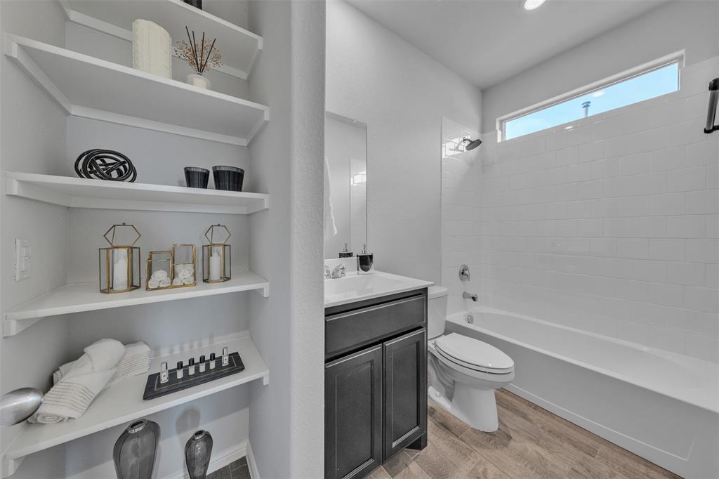 Chapel Crk - Residential