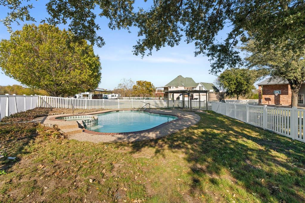 Faith Manor - Residential