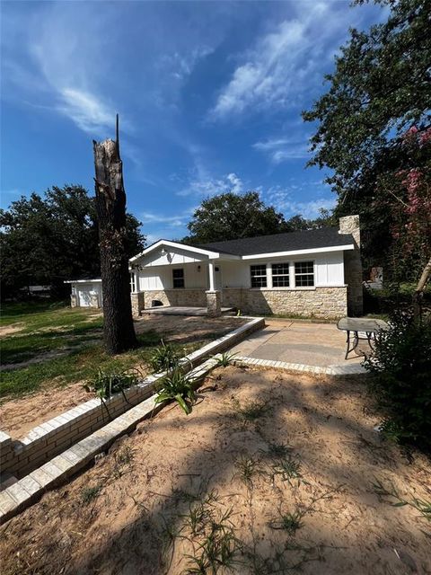 A home in Kaufman