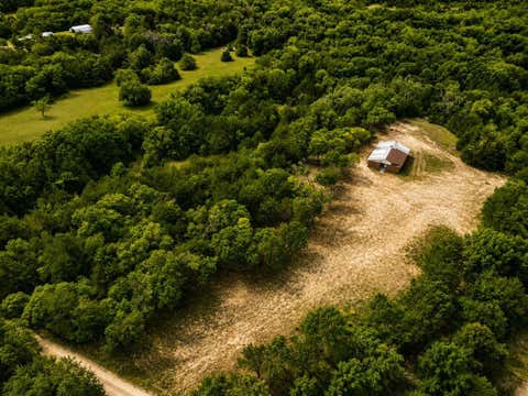 Photo of 1264 RedMoore Road, Whitewright, TX 75491 (MLS # 21368827)