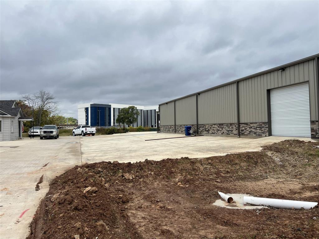 HART'S ISLAND - Commercial Lease