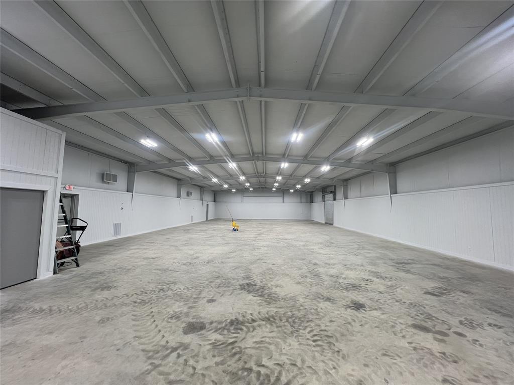 HART'S ISLAND - Commercial Lease