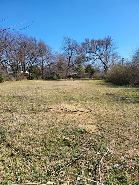 1000 N Bagley Street Dallas TX 75211