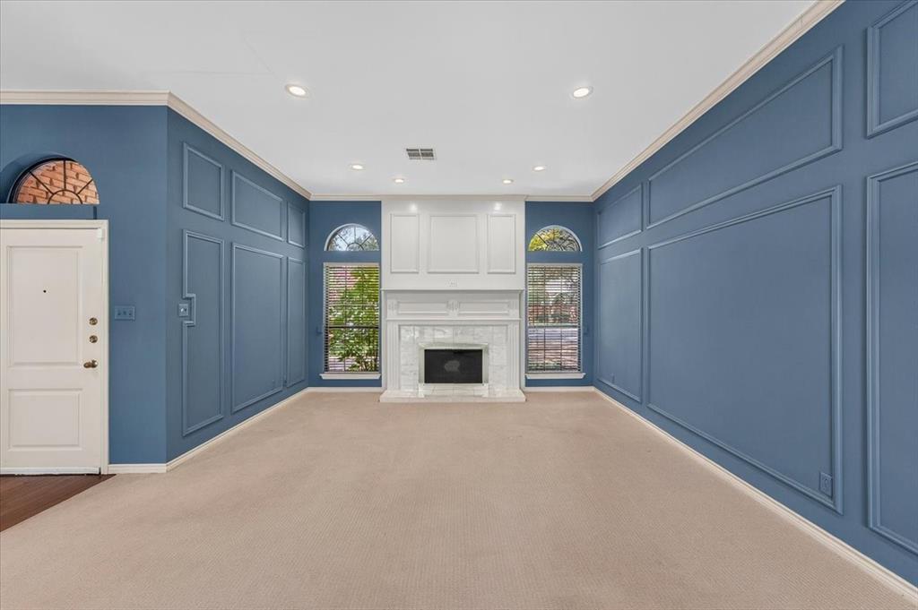 3613 Ridglea Country Club Drive