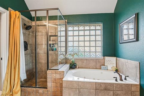 Tiny photo for 2204 Wembley Wood Lane, Bedford, TX 76022 (MLS # 21321988)