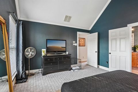 Tiny photo for 2204 Wembley Wood Lane, Bedford, TX 76022 (MLS # 21321988)