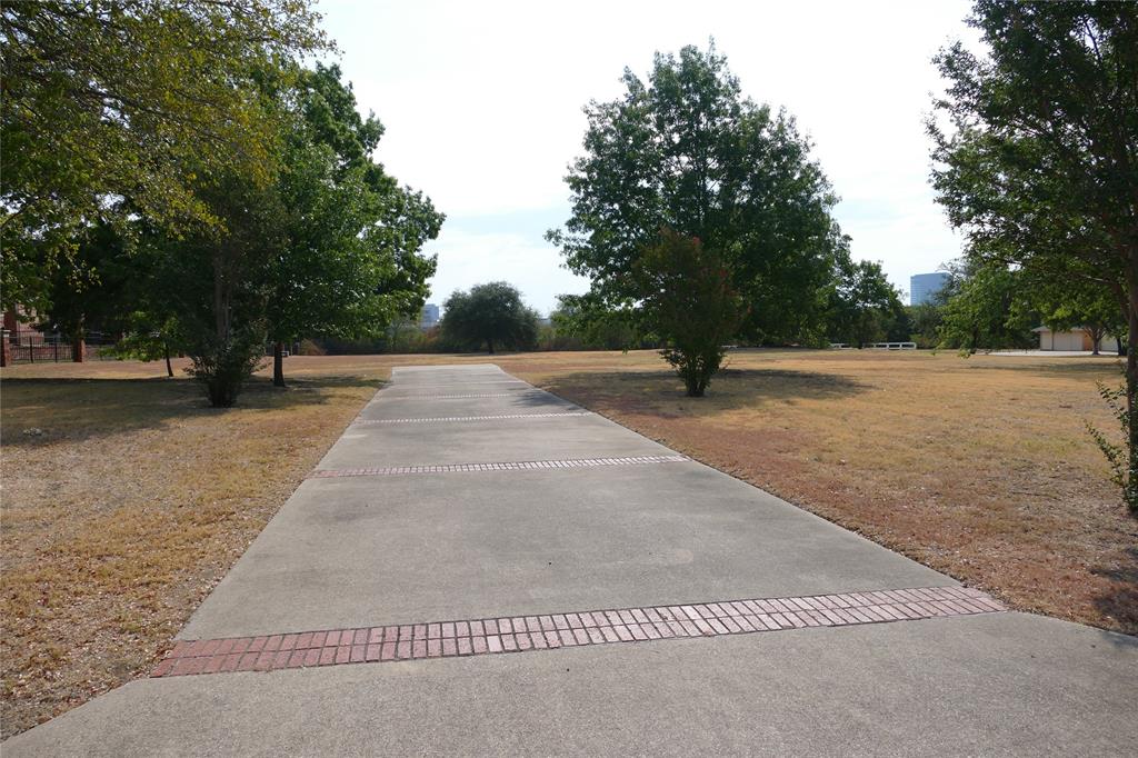 Stonebriar Creek Sub - Land