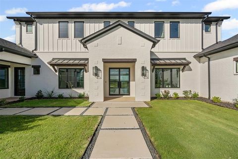729 R C Luker Court Granbury TX 76048