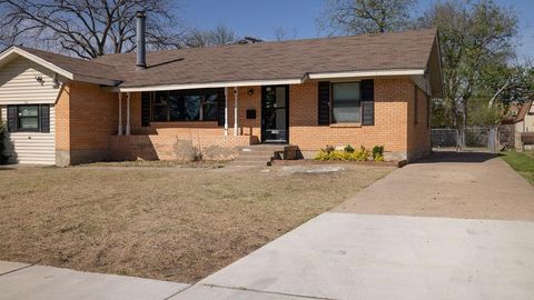 2409 Materhorn Drive Dallas TX 75228