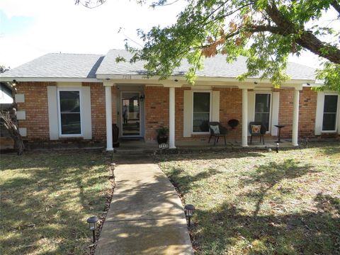 7218 Chinaberry Road Dallas TX 75249