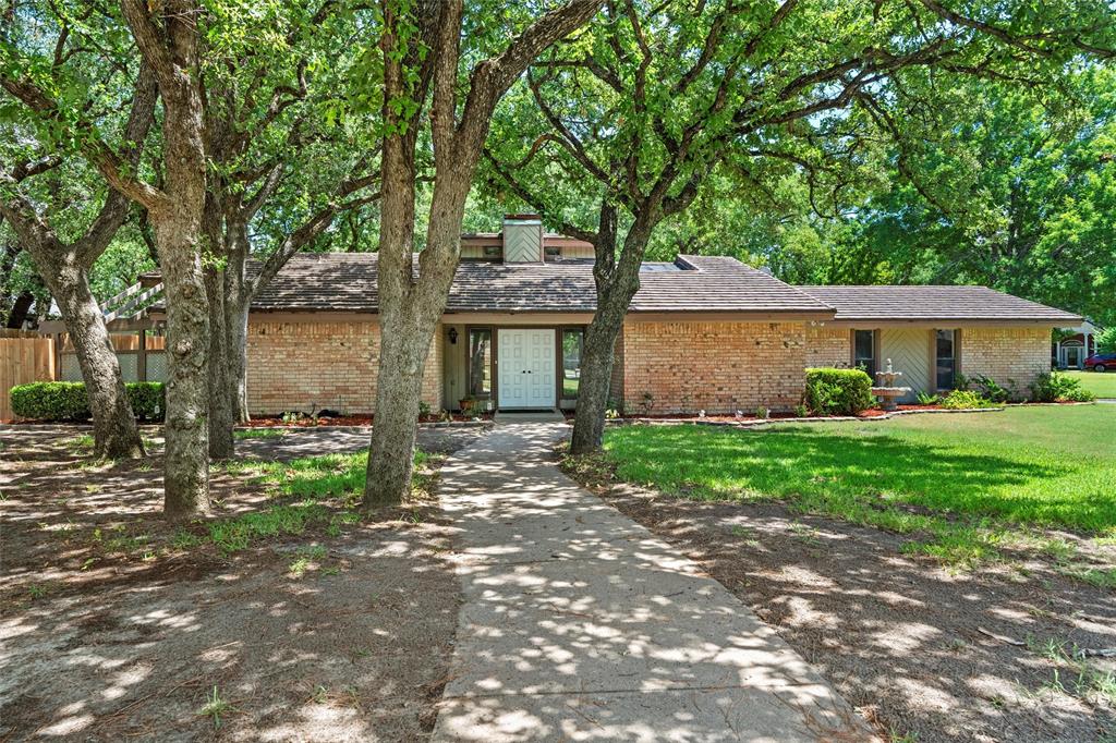 View Azle, TX 76020 house