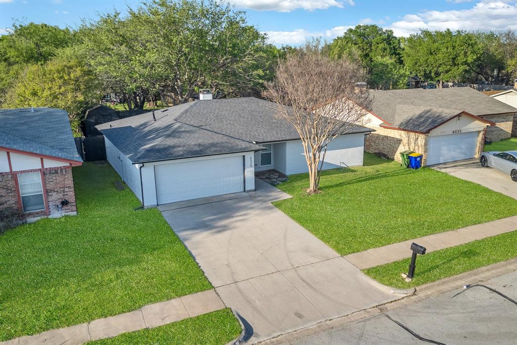 6529 Blue Grass Drive