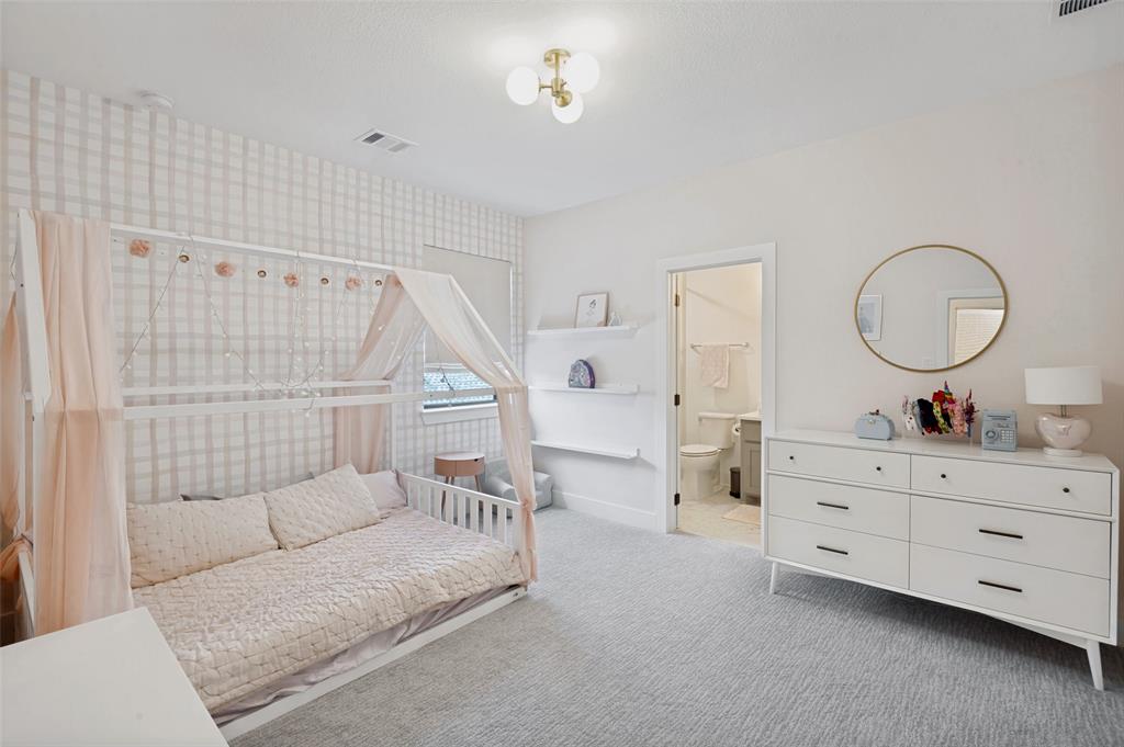 Castle Hills Ph 10c - Residential