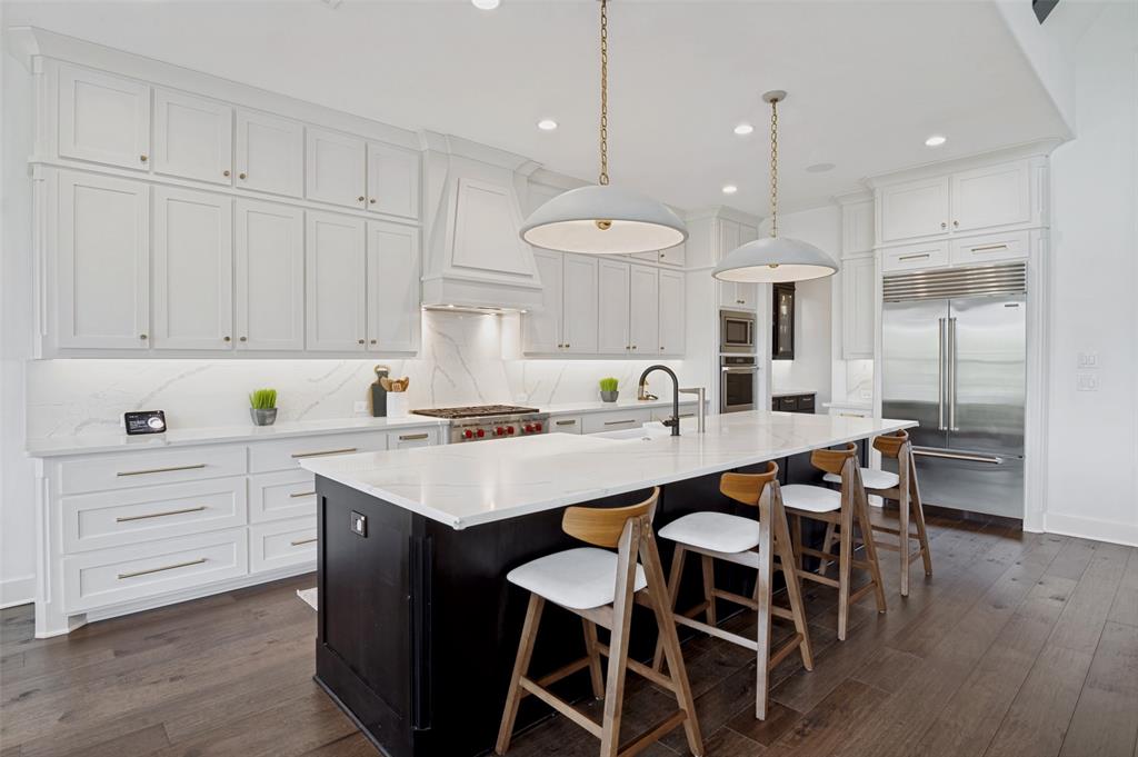 Castle Hills Ph 10c - Residential