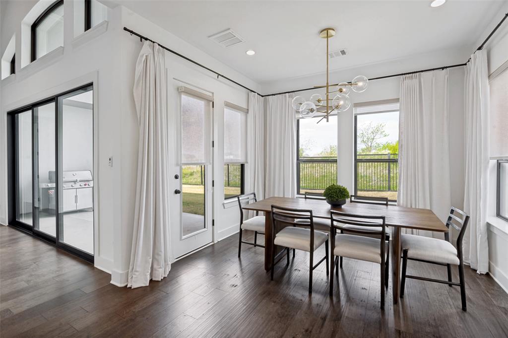 Castle Hills Ph 10c - Residential