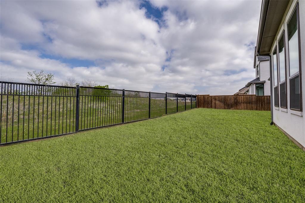 Castle Hills Ph 10c - Residential