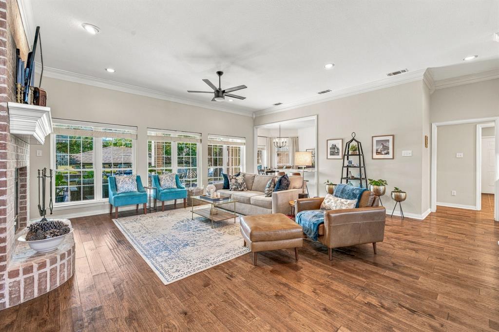 1211 Mallard Way
