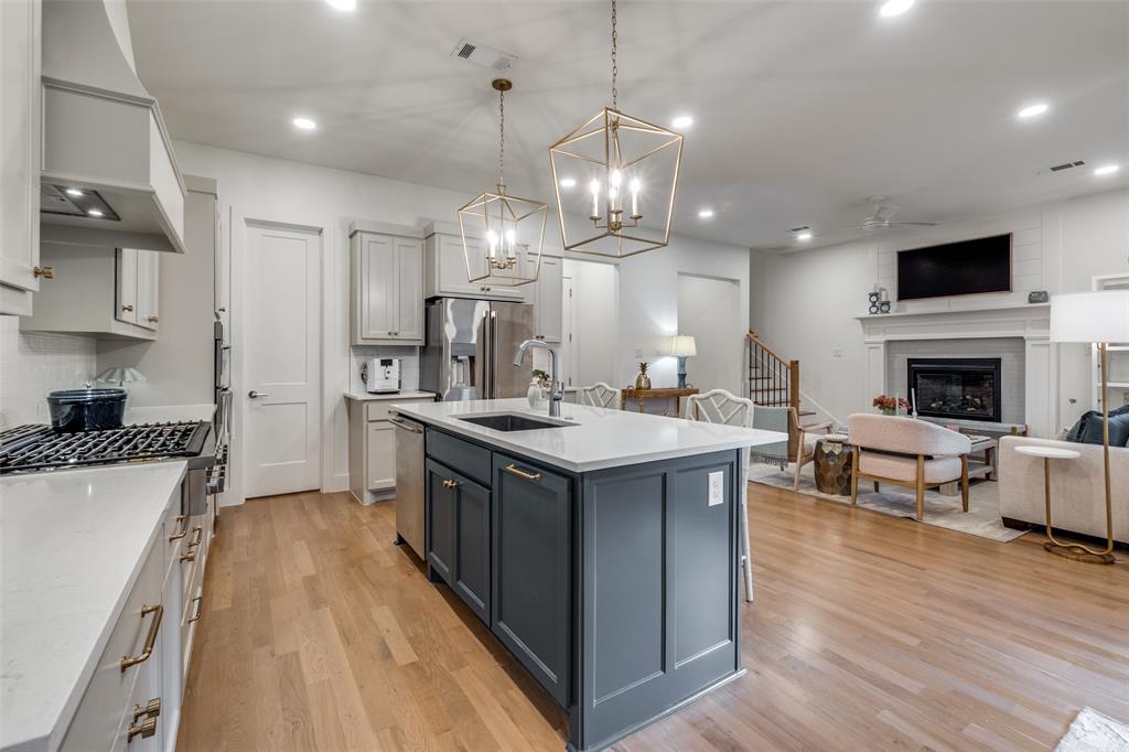 Kensington Gardens 2b - Residential