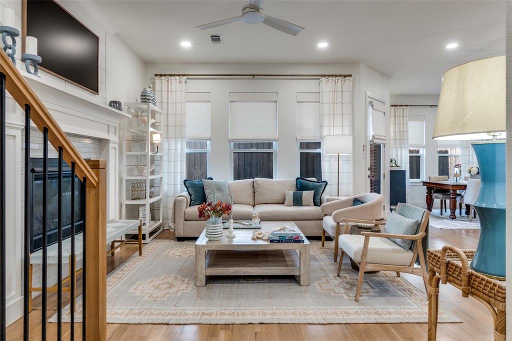 Kensington Gardens 2b - Residential