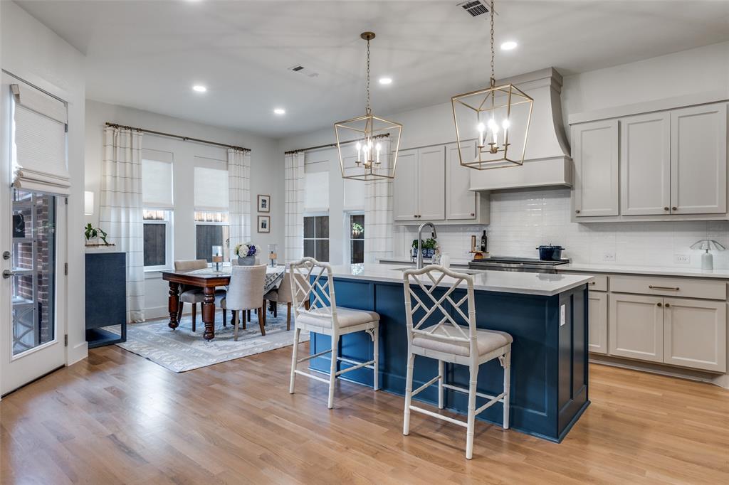 Kensington Gardens 2b - Residential